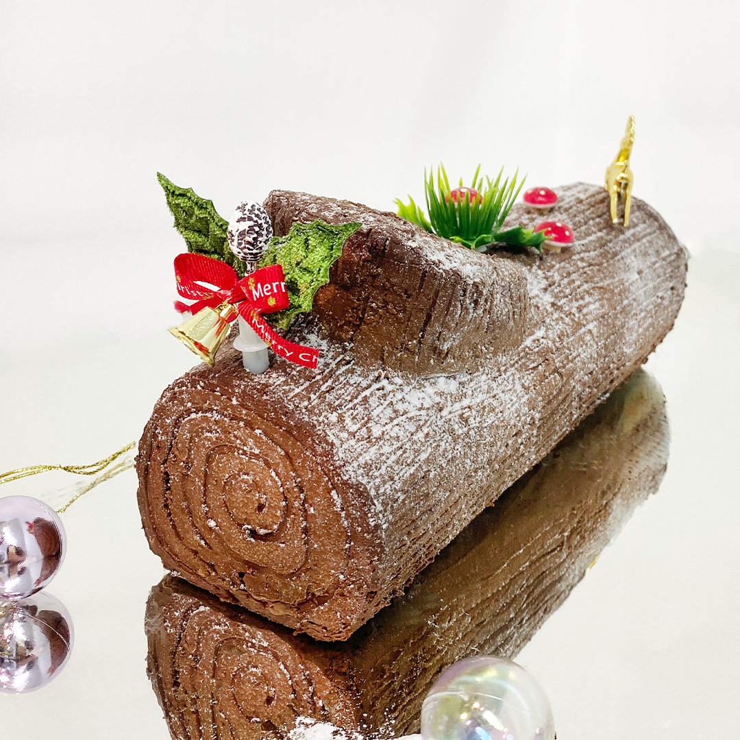 Christmas Classic Chocolate Logcake - 1kg