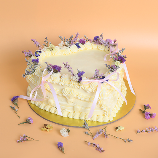 Vintage Floral Heart Cake (7 Inch)