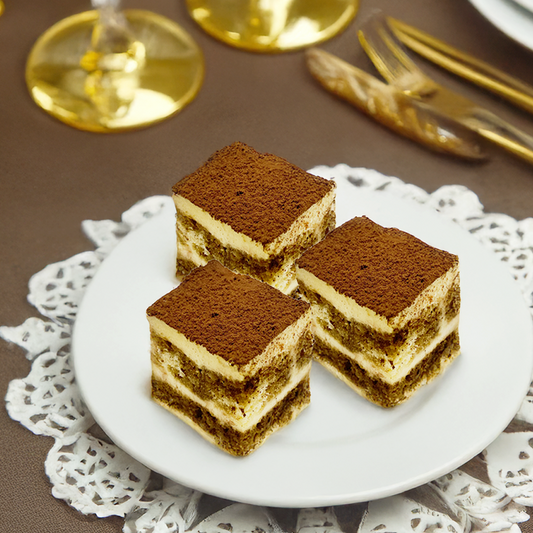 Mini Tiramisu Slices (72pcs)