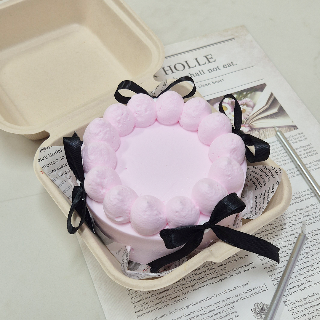 Vintage/Ribbon Bento Cake - 3.5 Inch